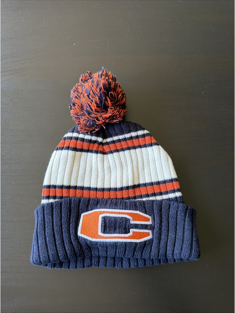 a Chicago Bears NFL cuffed knit beanie